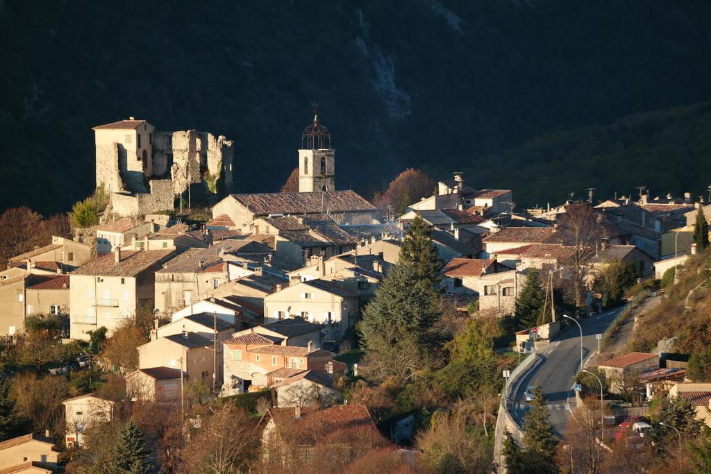 Au Pied Du Chateau غريولييه ليه نييج المظهر الخارجي الصورة